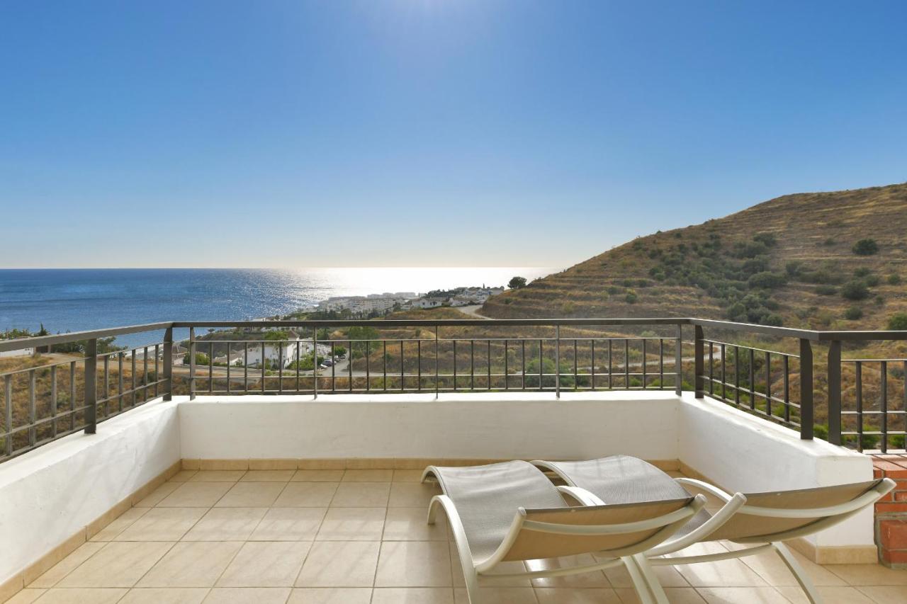 Amplio Apartamento De 2 Dormitorios Vista Mar Lateral Torrox Exterior photo