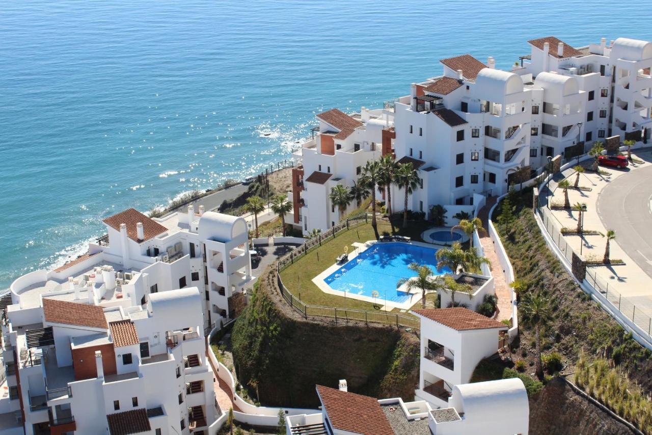 Amplio Apartamento De 2 Dormitorios Vista Mar Lateral Torrox Exterior photo